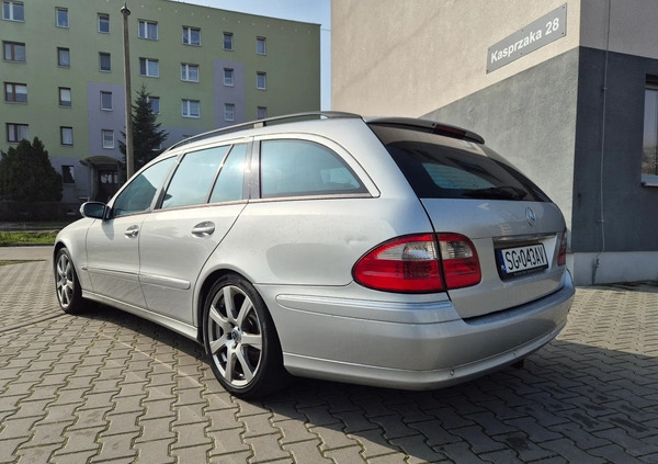 Mercedes-Benz Klasa E cena 15500 przebieg: 332000, rok produkcji 2004 z Gliwice małe 46